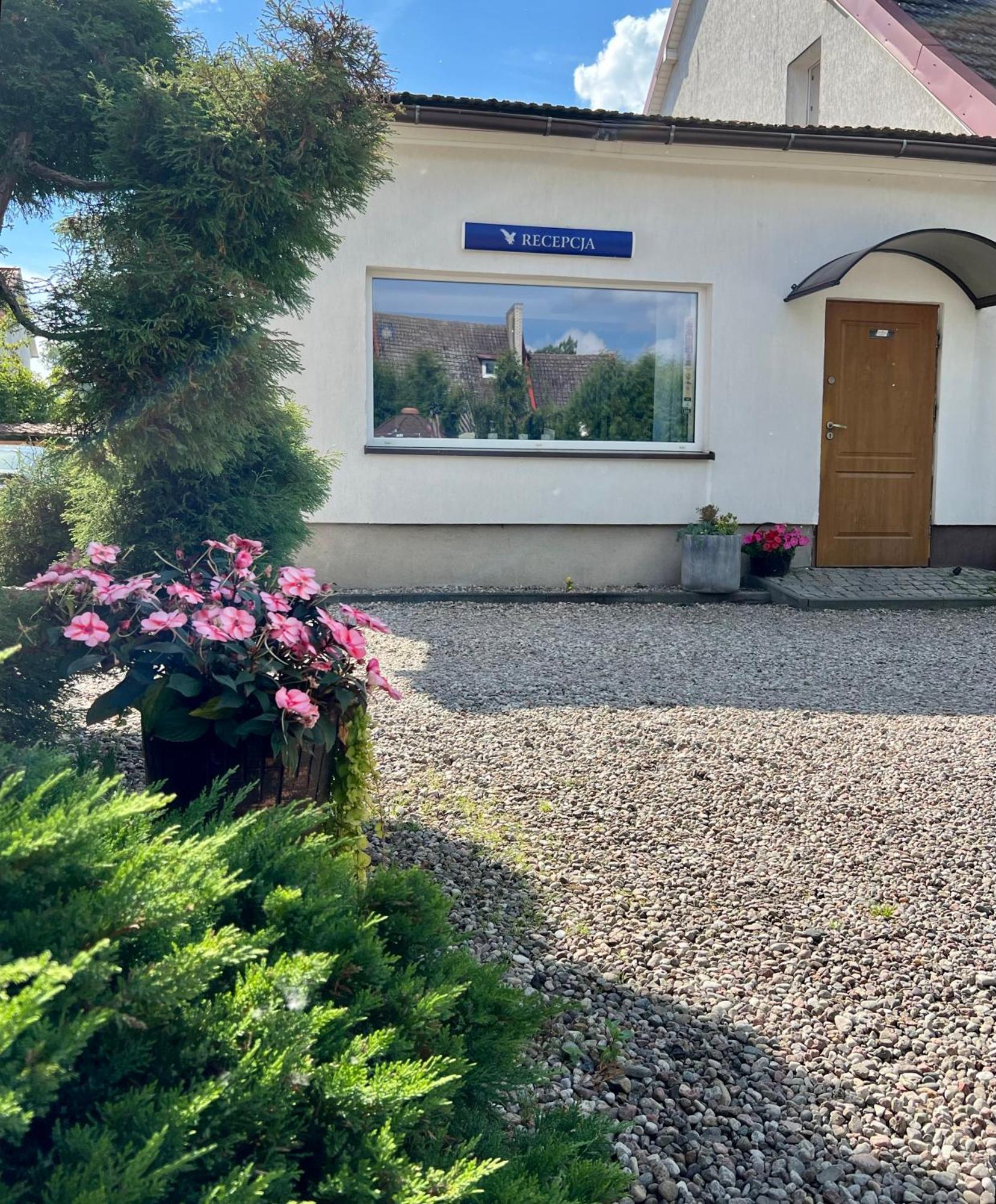 Motel Orzel Szczecinek Kültér fotó